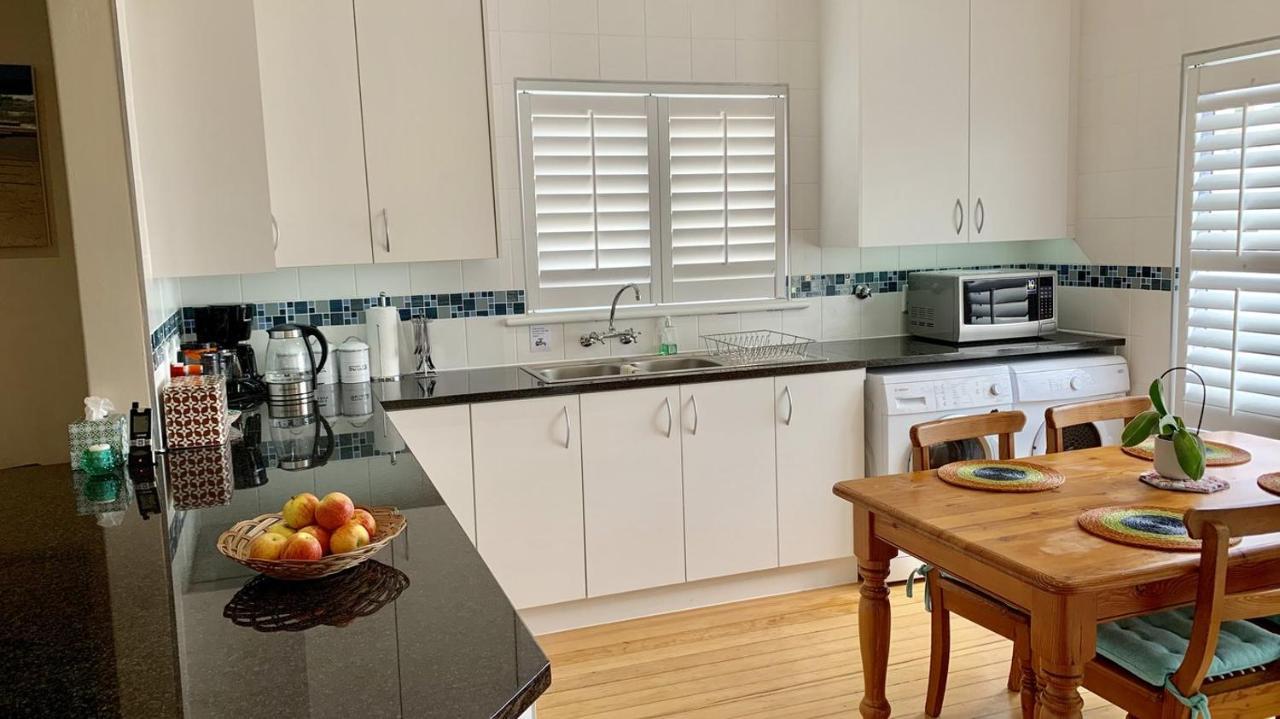 קייפטאון Modern Apartment With Stunning Sea Views מראה חיצוני תמונה